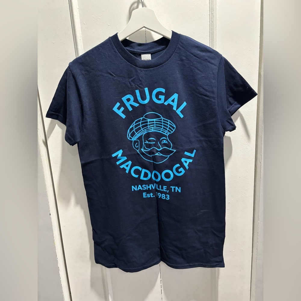 Graphic Tee 💙